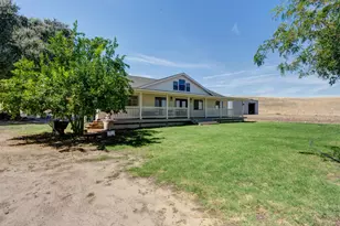 561 Rushing Rd, Waterford, CA 95386 - Photo 6