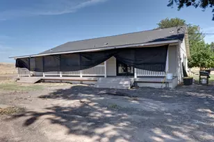 561 Rushing Rd, Waterford, CA 95386 - Photo 42