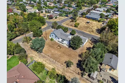 2882 E Center Street, Acampo, CA 95220 - Photo 44