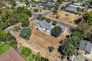 2882 E Center St, Acampo, CA 95220 - Photo 44