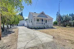 2882 E Center St, Acampo, CA 95220 - Photo 6