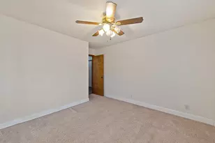 10039 Elk Grove Florin Rd, Elk Grove, CA 95624 - Photo 26