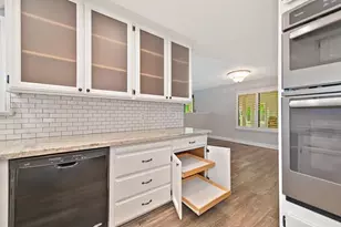 10039 Elk Grove Florin Rd, Elk Grove, CA 95624 - Photo 22