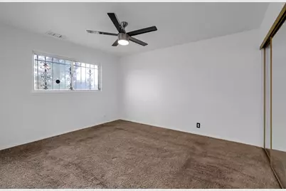 2124 Pock Lane, Stockton, CA 95205 - Photo 14