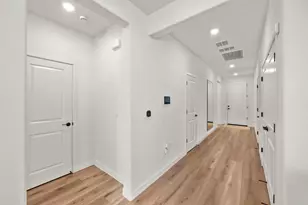 8334 Orla Wy, Elk Grove, CA 95757 - Photo 18