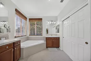 6227 Riverbank Cir, Stockton, CA 95219 - Photo 10