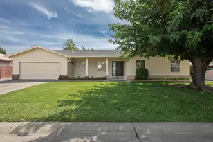 1196 Kimberly Dr, Yuba City, CA 95993 - Photo 2