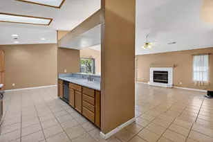 1630 Alicia Dr, Yuba City, CA 95993 - Photo 14