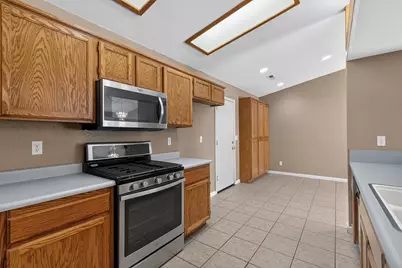 1630 Alicia Drive, Yuba City, CA 95993 - Photo 12