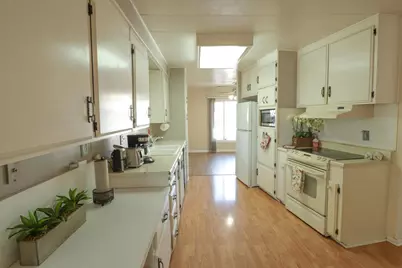 E Yosemite Avenue #37, Manteca, CA 95336 - Photo 6