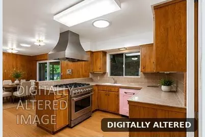 6573 S Land Park Drive, Sacramento, CA 95831 - Photo 6