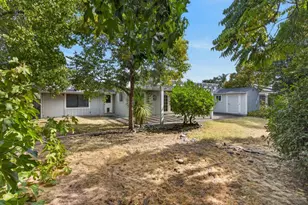 1220 Palm Ave, Roseville, CA 95661 - Photo 32