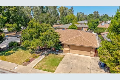 587 W Donna Drive, Merced, CA 95348 - Photo 6
