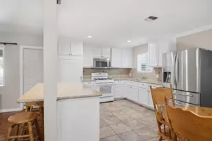 354 N Santa Inez St, Los Banos, CA 93635 - Photo 6
