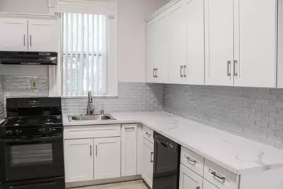 2801 D Street, Sacramento, CA 95816 - Photo 4