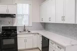 2801 D St, Sacramento, CA 95816 - Photo 4