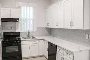 2801 D St, Sacramento, CA 95816 - Photo 6