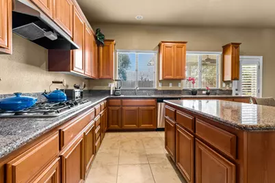 7121 Gladwin Way, Elk Grove, CA 95757 - Photo 20