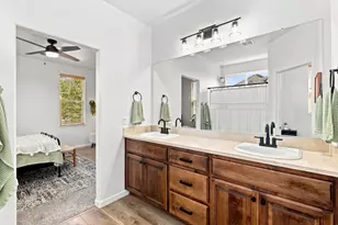 8843 Adur Rd, Elk Grove, CA 95624 - Photo 16