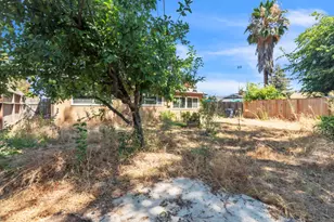 8248 Lichen Dr, Citrus Heights, CA 95621 - Photo 16