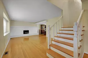 5125 Diablo Dr, Sacramento, CA 95842 - Photo 6