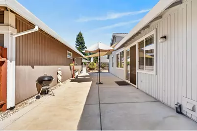 5345 Jade Creek Way, Elk Grove, CA 95758 - Photo 38