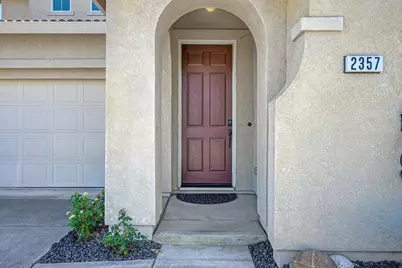 2357 Leighton Way, Roseville, CA 95747 - Photo 2