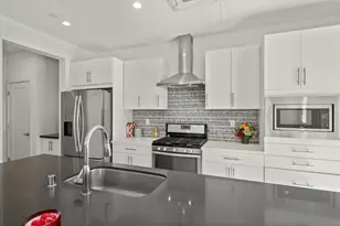 2689 Cleat Ln, Sacramento, CA 95818 - Photo 1