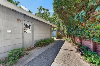8161 Toyon Avenue, Fair Oaks, CA 95628 - Photo 44