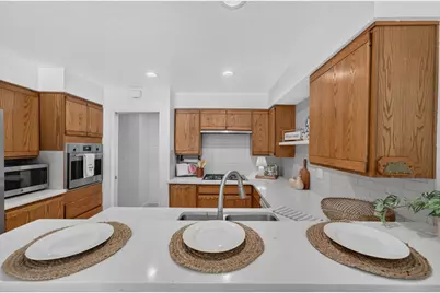 8161 Toyon Avenue, Fair Oaks, CA 95628 - Photo 12