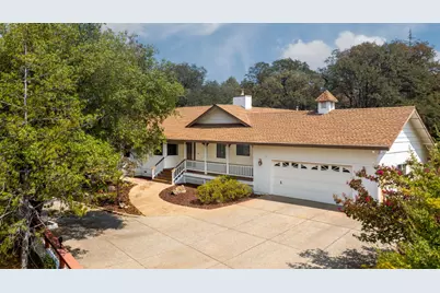 12605 Jayhawk Court, Penn Valley, CA 95946 - Photo 2