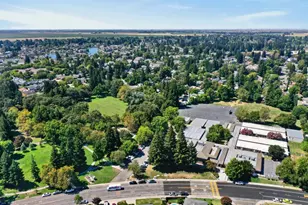 7452 Windbridge Dr, Sacramento, CA 95831 - Photo 30