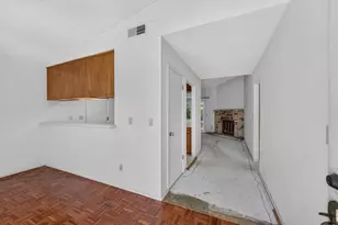 7452 Windbridge Dr, Sacramento, CA 95831 - Photo 4