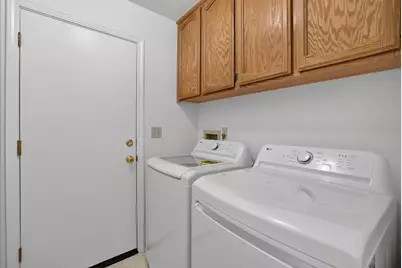 6111 Laguna Vale Way, Elk Grove, CA 95758 - Photo 26