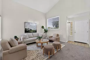 6111 Laguna Vale Way, Elk Grove, CA 95758 - Photo 10