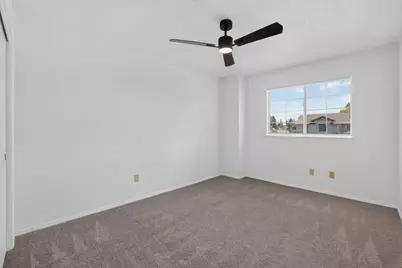 6111 Laguna Vale Way, Elk Grove, CA 95758 - Photo 24