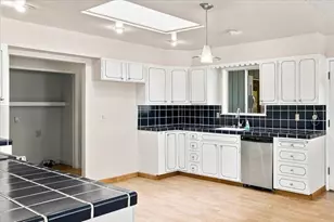 18525 Siesta Dr, Penn Valley, CA 95946 - Photo 16