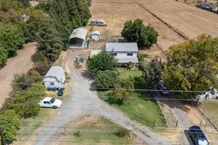 3203 E Collier Rd, Acampo, CA 95220 - Photo 16