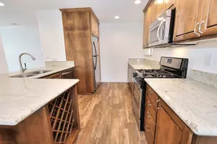 9309 Lujan Dr, Elk Grove, CA 95624 - Photo 12