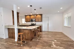 9309 Lujan Dr, Elk Grove, CA 95624 - Photo 10