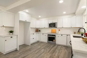 11990 Fair Oaks Blvd, Fair Oaks, CA 95628 - Photo 16