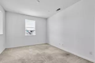 9749 Philta Way, Elk Grove, CA 95757 - Photo 20
