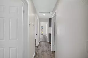 6427 Canyon Creek Way, Elk Grove, CA 95758 - Photo 20