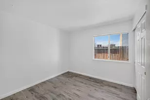 6427 Canyon Creek Way, Elk Grove, CA 95758 - Photo 32