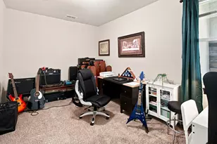 1437 Willmott Ave, Los Banos, CA 93635 - Photo 10