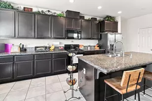 1437 Willmott Ave, Los Banos, CA 93635 - Photo 16