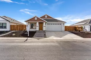 4438 Sundari Ave, Olivehurst, CA 95961 - Photo 4