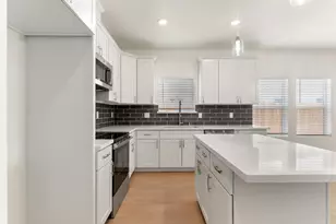 4438 Sundari Ave, Olivehurst, CA 95961 - Photo 12