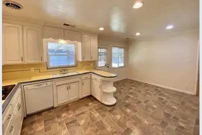 1539 Ardmore Avenue, Modesto, CA 95350 - Photo 14