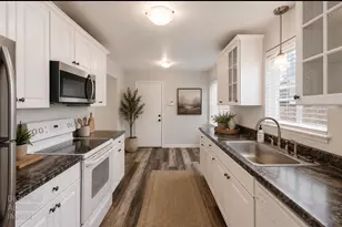 5128 Diablo Dr, Sacramento, CA 95842 - Photo 14